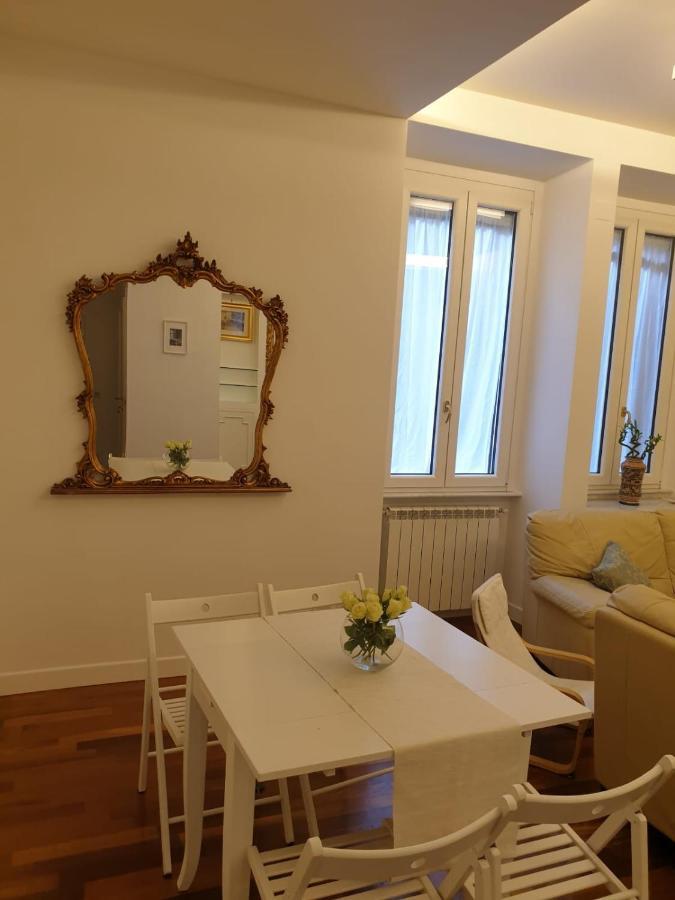 Saint Peter's Place Via Catone * Roma